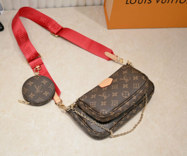 Chic Charm LV Handbag M44813-071