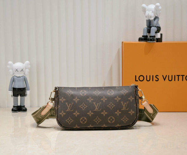 Chic Charm LV Handbag M44813-071