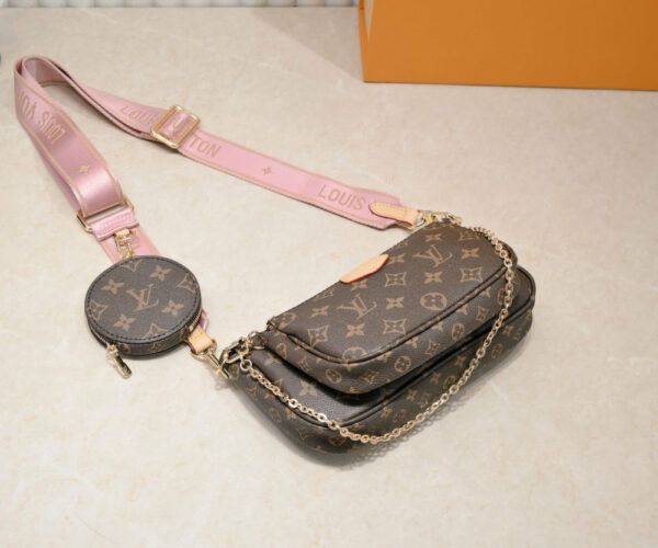 Chic Charm LV Handbag M44813-071
