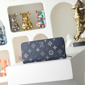 New Collection Fashion L*V Wallet 28777