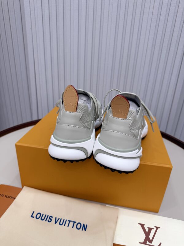 New Collection Fashion Men LV Shoes L3423 New Collection Fashion Men LV Shoes L3423