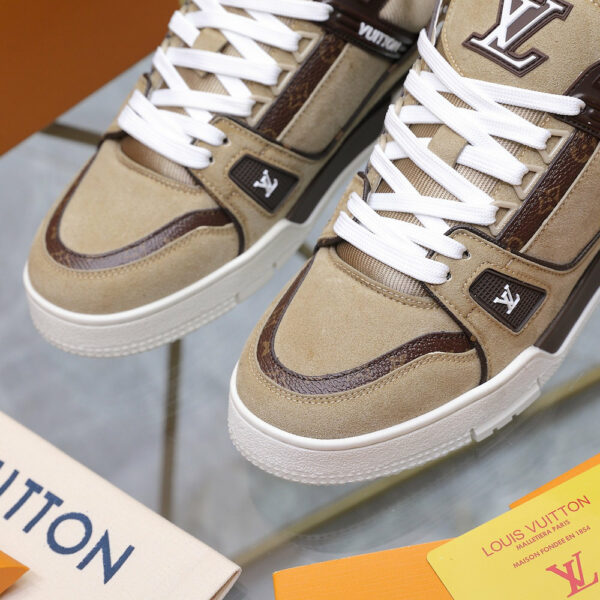 LV Trainer Sneaker Beige Suede Leather 0518C80