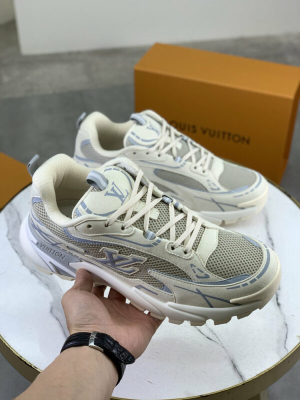 LV Tatic Sneaker 0517D00