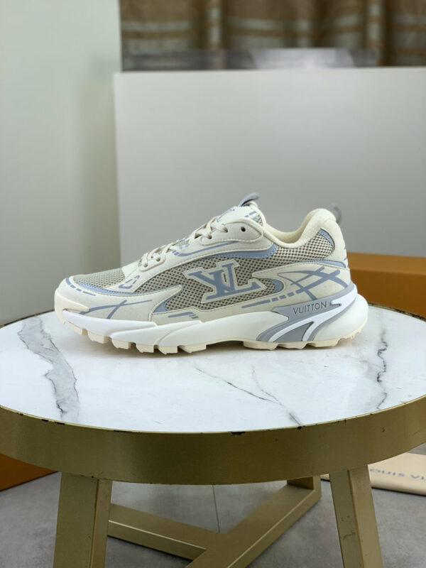 LV Tatic Sneaker 0517D00