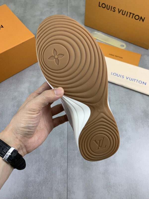 LV Olympia Sneaker White Grey Suede Leather 0530C40