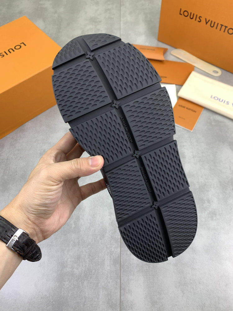LV Run Away Sneaker Damier Caro Mesh Leather 0522C80 LV Run Away Sneaker Damier Caro Mesh Leather 0522C80
