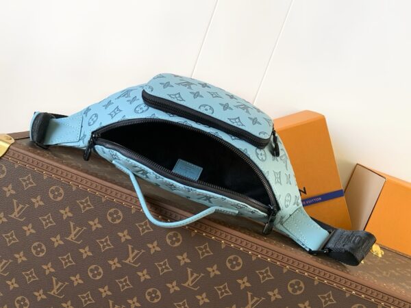 LV Rush Bumbag KK04250
