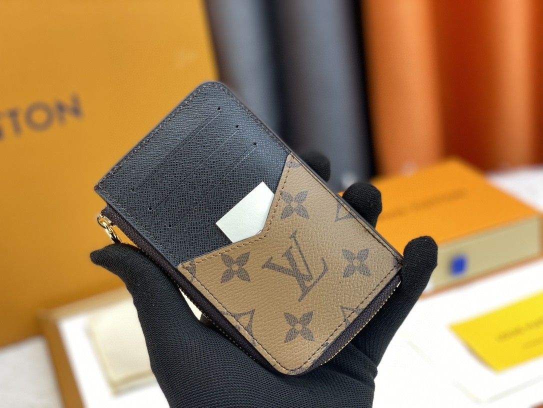 Premium Icon LV Wallet M69431 Premium Icon LV Wallet M69431
