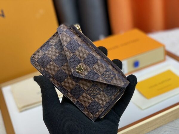 Premium Icon LV Wallet M69431 Premium Icon LV Wallet M69431