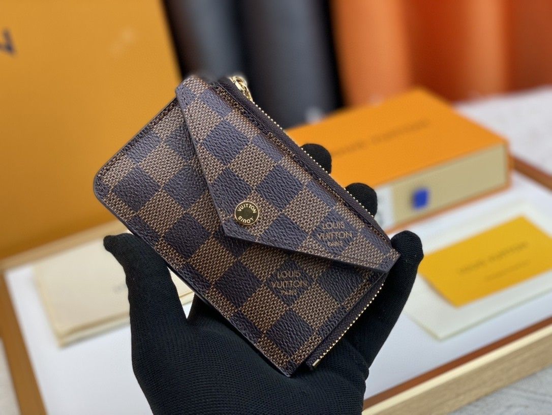 Premium Icon LV Wallet M69431 Premium Icon LV Wallet M69431