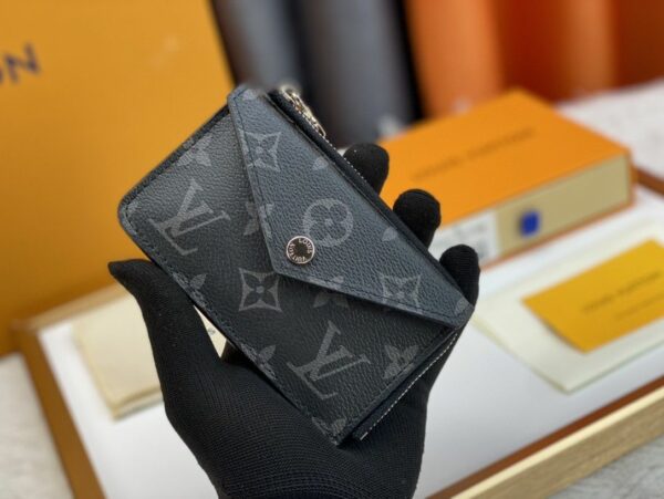 Premium Icon LV Wallet M69431 Premium Icon LV Wallet M69431