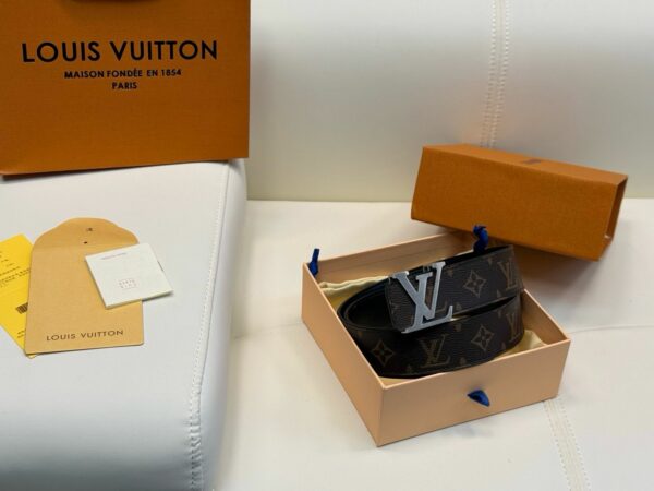 LV Logo Belt 004 LV Logo Belt 004
