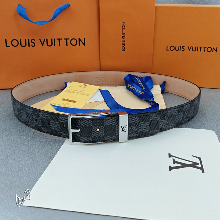 LV Logo Belt 605260140 LV Logo Belt 605260140