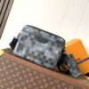 LV Trio Messenger Black KK03750