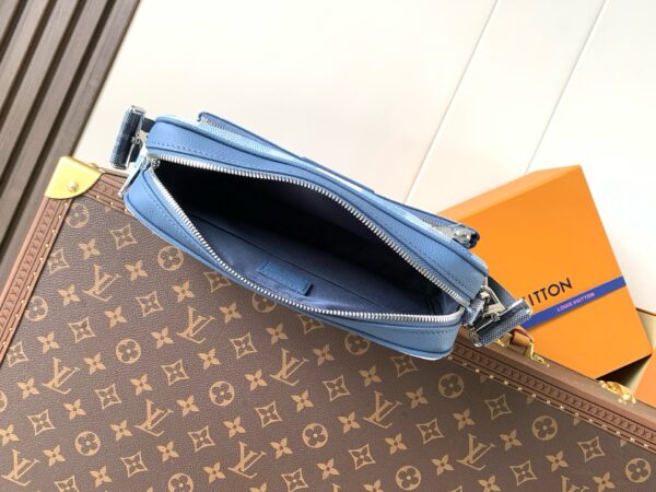 LV Trio Messenger KK03750