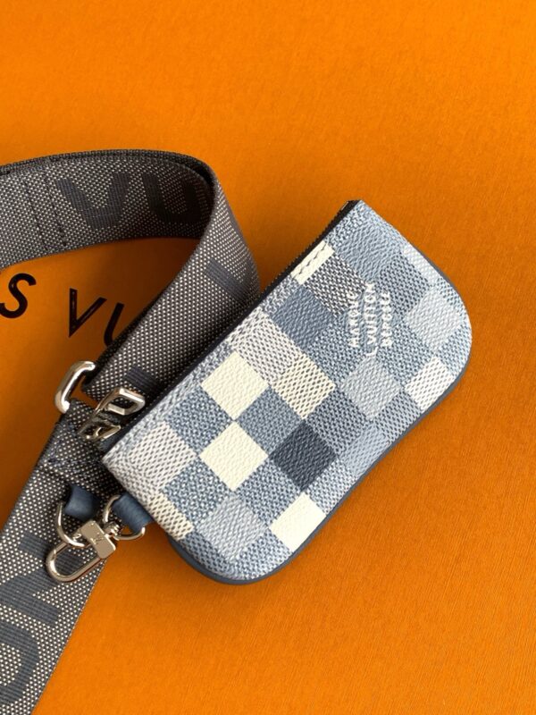 LV Trio Messenger KK03750