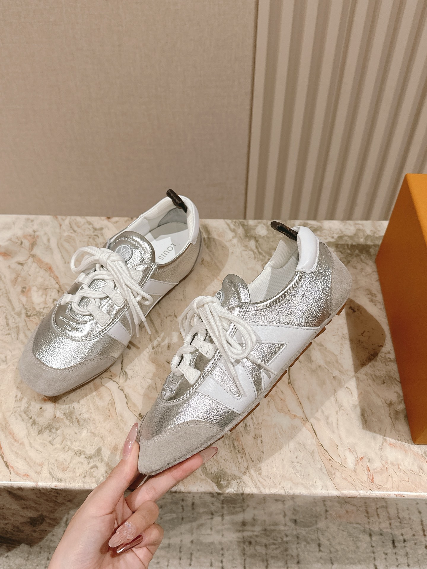 Modern Street Style Shoes L3387 Modern Street Style Shoes L3387