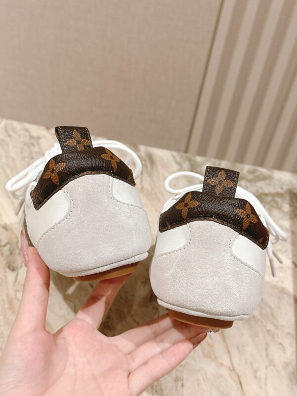 Modern Street Style Shoes L3387 Modern Street Style Shoes L3387