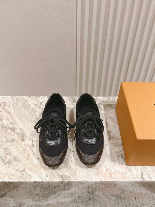 Modern Street Style Shoes L3387 Modern Street Style Shoes L3387