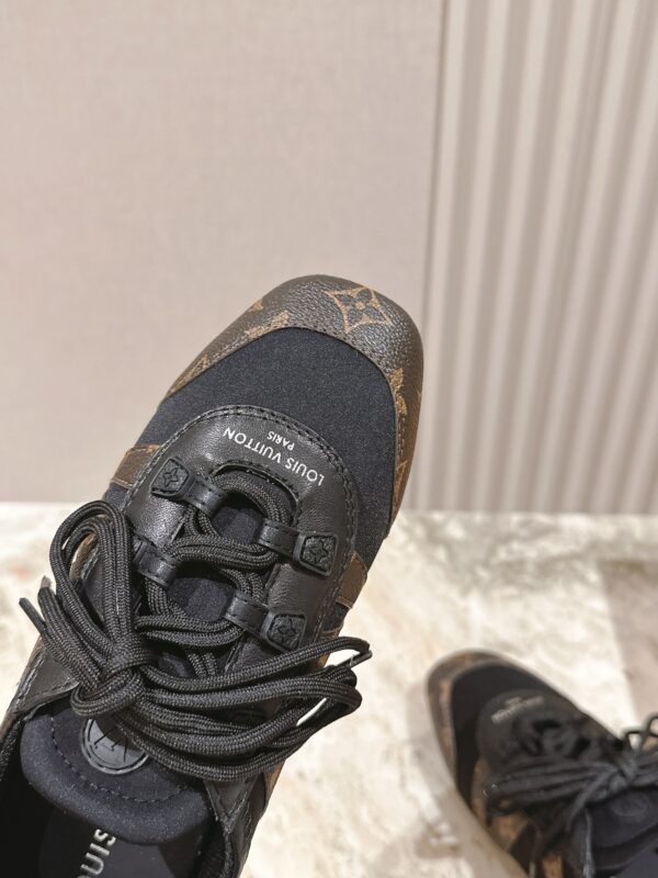 Modern Street Style Shoes L3387 Modern Street Style Shoes L3387