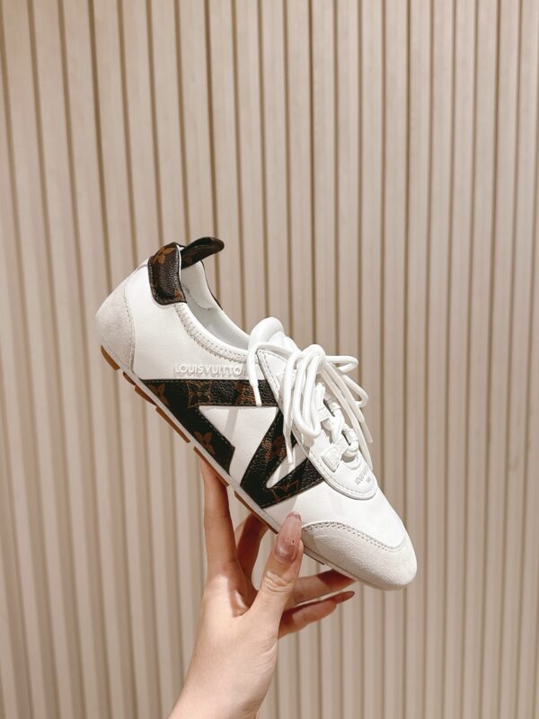 Modern Street Style Shoes L3387 Modern Street Style Shoes L3387