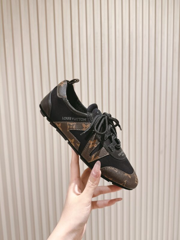 Modern Street Style Shoes L3387 Modern Street Style Shoes L3387