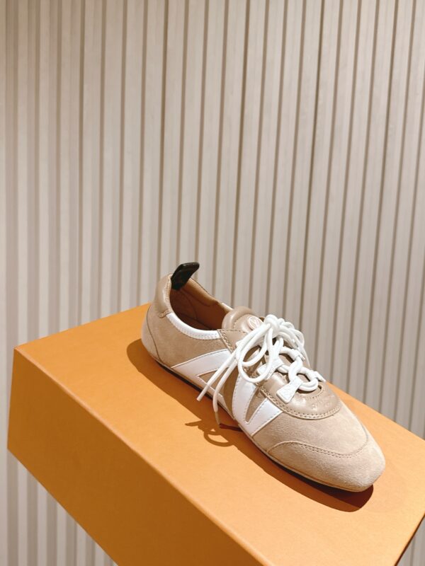 Modern Street Style Shoes L3387 Modern Street Style Shoes L3387