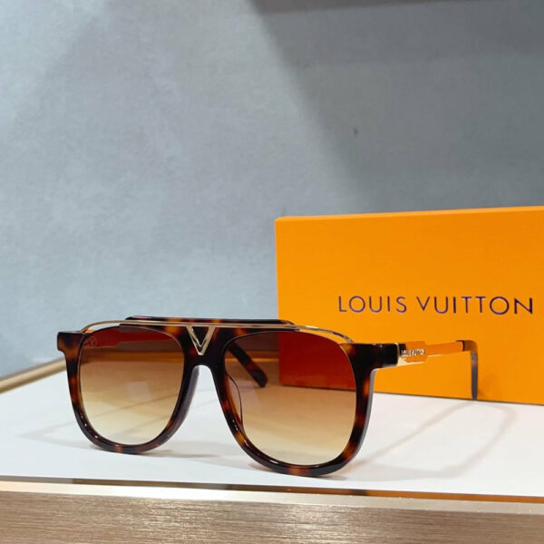 LV Whistle Sunglasses 138730 LV Whistle Sunglasses 138730