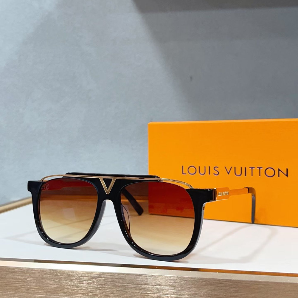 LV Whistle Sunglasses 138730 LV Whistle Sunglasses 138730