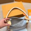 LV Pre-Fall Side Trunk MM LV266108