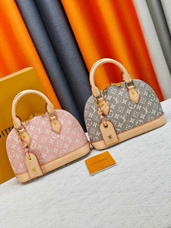 LV Pre-Fall Alma BB M53152