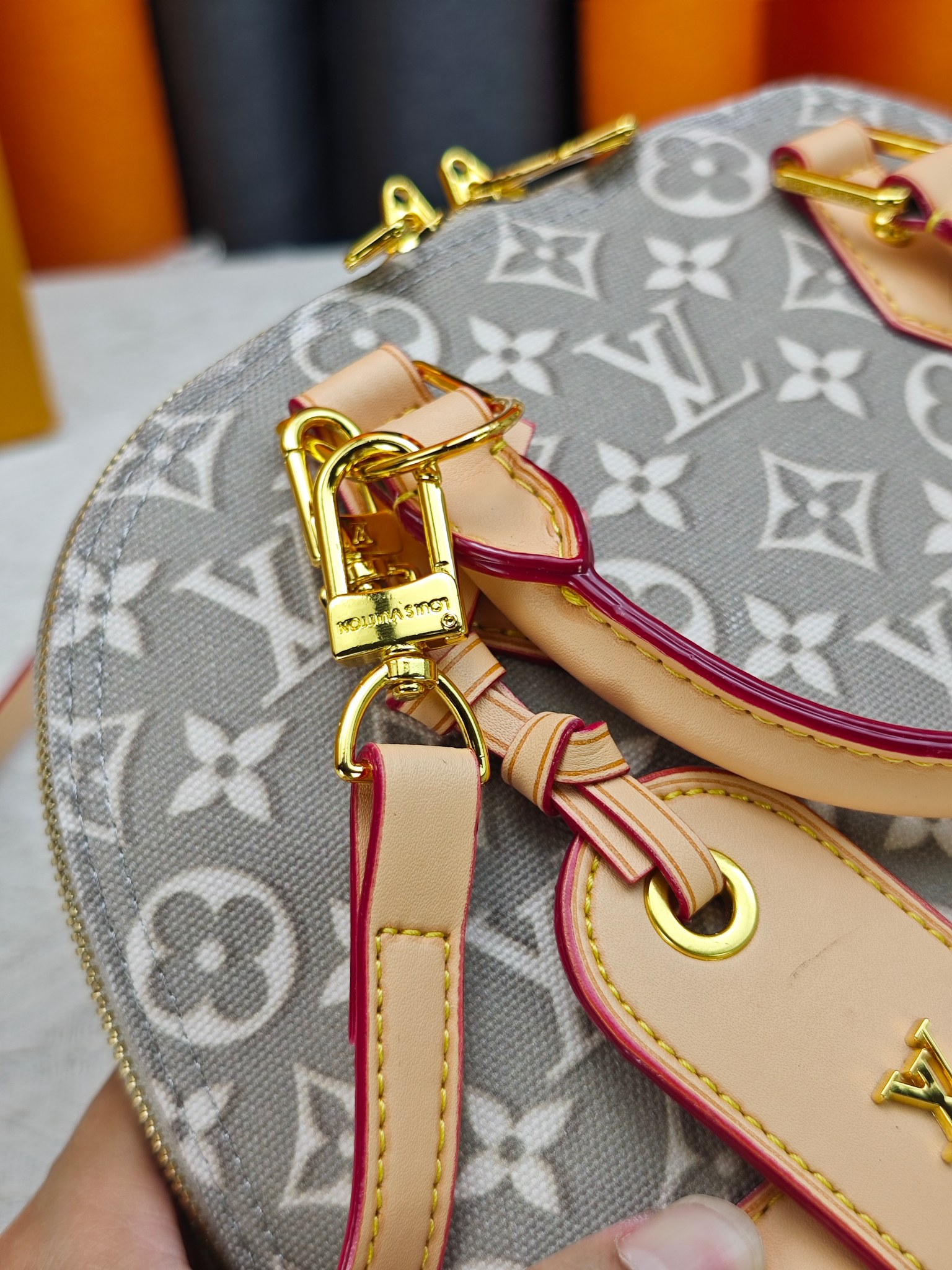 LV Pre-Fall Alma BB M53152 LV Pre-Fall Alma BB M53152