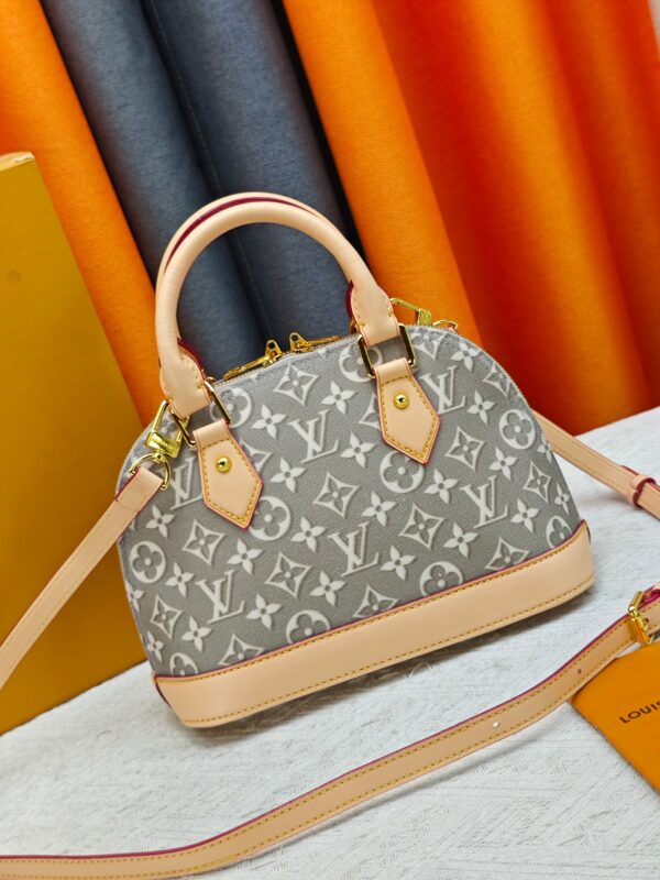 LV Pre-Fall Alma BB M53152