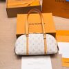LV Pre-Fall Squire East West LV266104