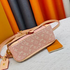 LV Pre-Fall Diane PM M45985 3 28d90454