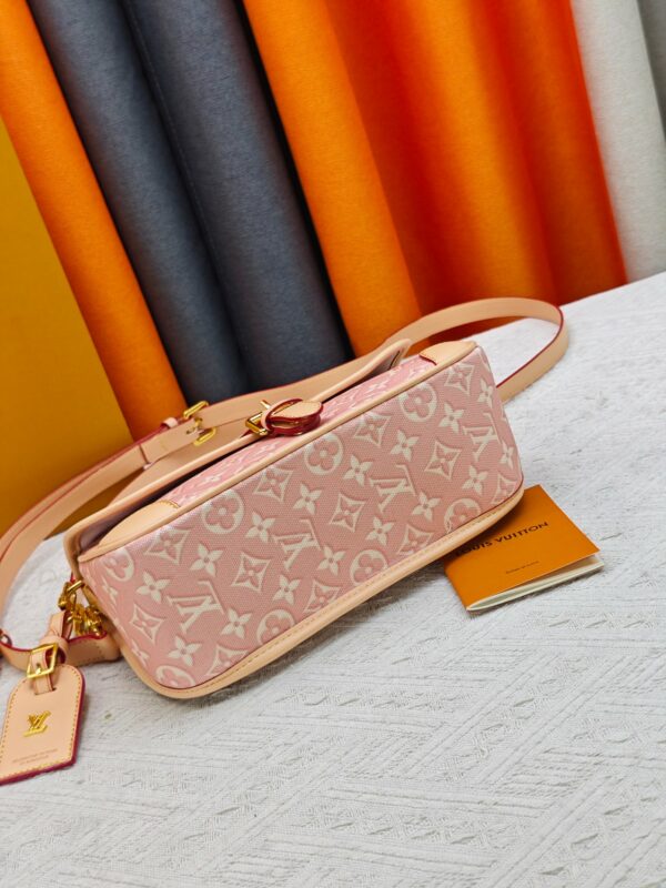 LV Pre-Fall Diane PM M45985