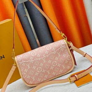 LV Pre-Fall Diane PM M45985 14 ad9525c7