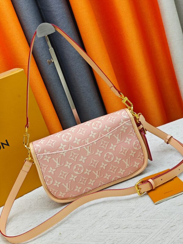 LV Pre-Fall Diane PM M45985