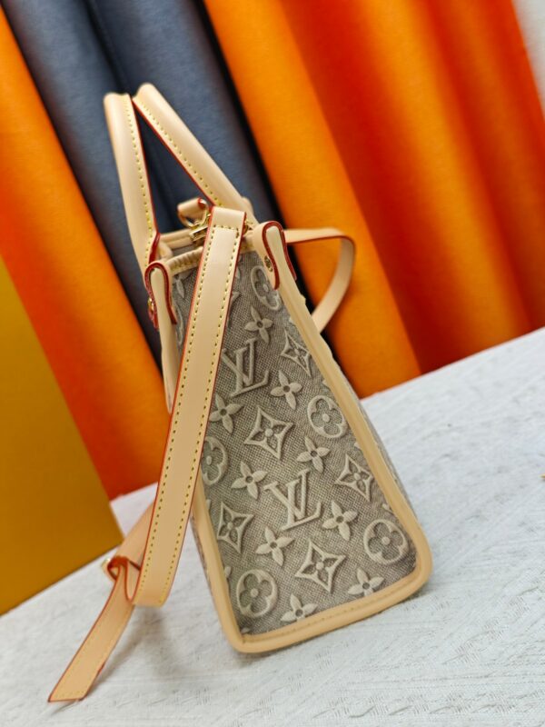 LV Pre-Fall Onthego M45659 LV Pre-Fall Onthego M45659