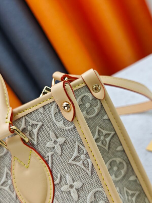 LV Pre-Fall Onthego M45659 LV Pre-Fall Onthego M45659