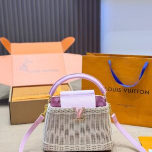 Stylish Fashion Carry LV Handbag LV266103