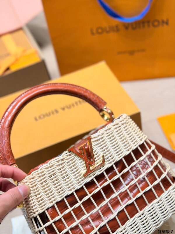 Stylish Fashion Carry LV Handbag LV266103 Stylish Fashion Carry LV Handbag LV266103