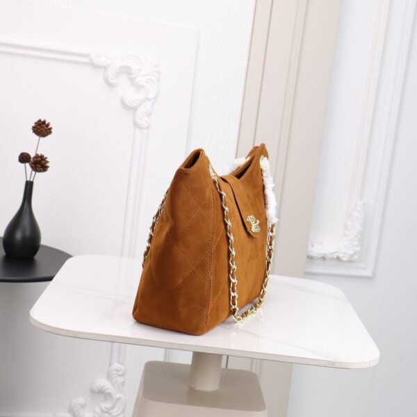 New Fashion CN Handbag 2069-022