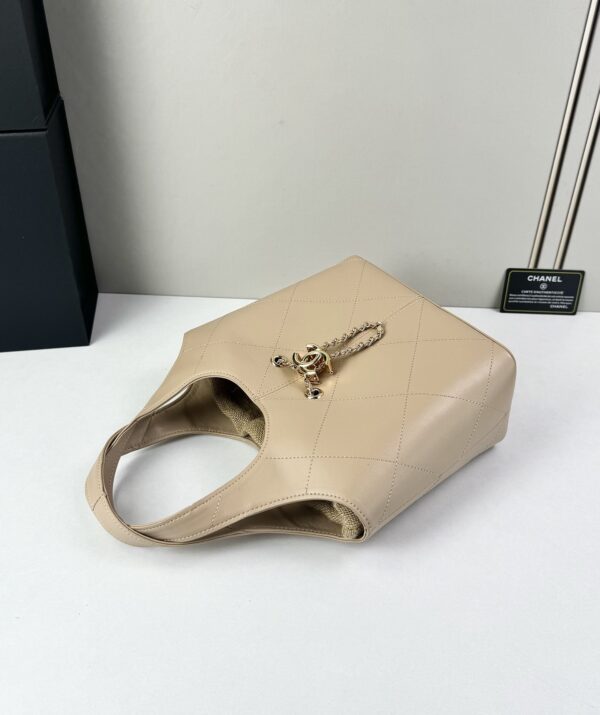 New Fashion CN Handbag 6132-091
