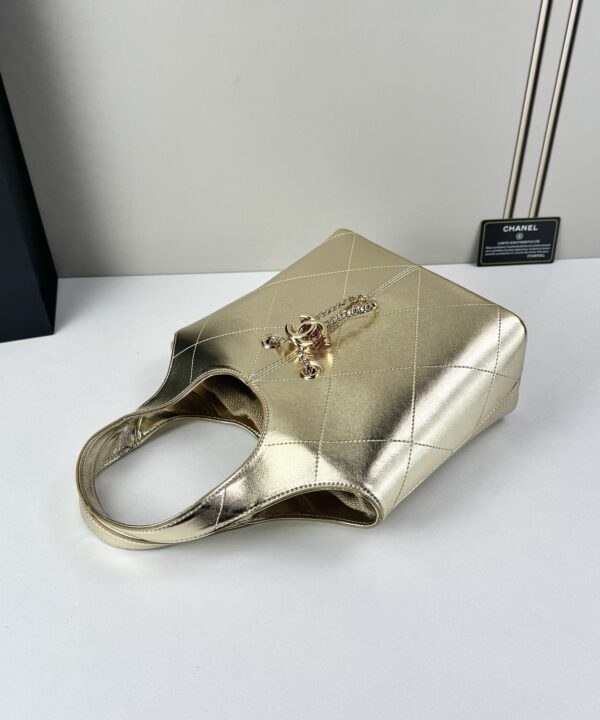 New Fashion CN Handbag 6132-091
