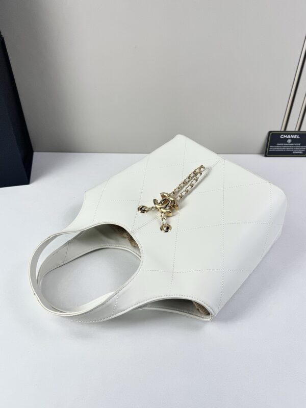 New Fashion CN Handbag 6132-091