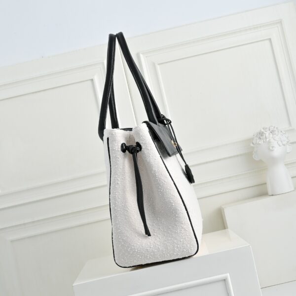 New Fashion CN Handbag 6289-062