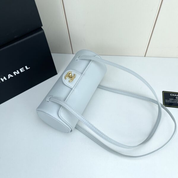 New Fashion CN Handbag 6413-002-1 New Fashion CN Handbag 6413-002-1
