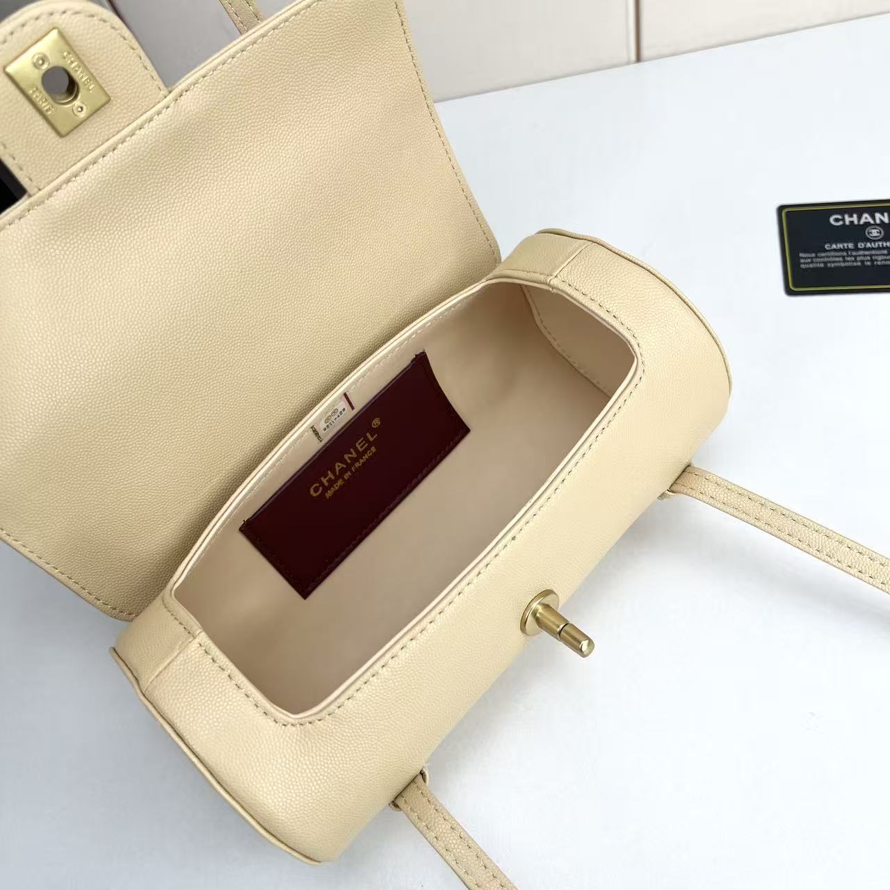 New Fashion CN Handbag 6413-002-1 New Fashion CN Handbag 6413-002-1