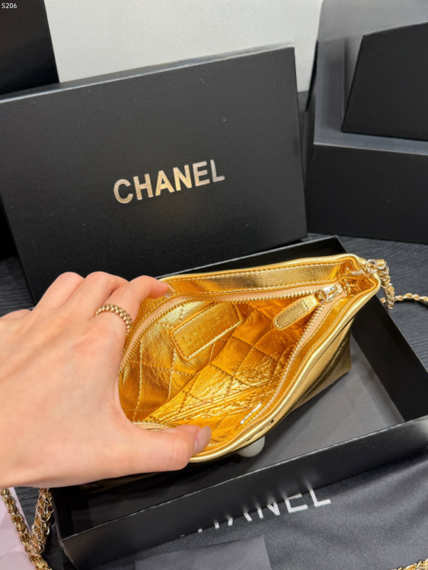 Stylish Fashion Carry CN Handbag CC266136